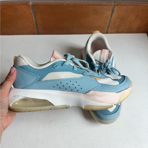 Jordan Air 200E Summit White Worn Blue Atmosphere Sneakers Size 11 Retro Style - Picture 4 of 9